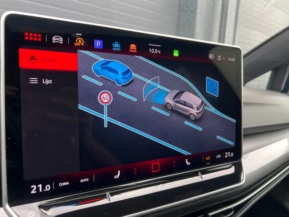 Volkswagen Golf 1.5 eTSI 50 jähre Edition uit 2024, foto 15