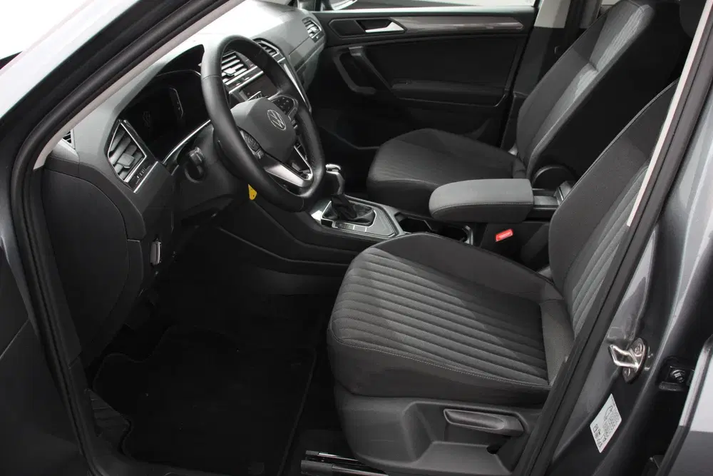 Volkswagen Tiguan Allspace 1.5 TSI DSG Life 7p. Navigatie Ad uit 2022, foto 8
