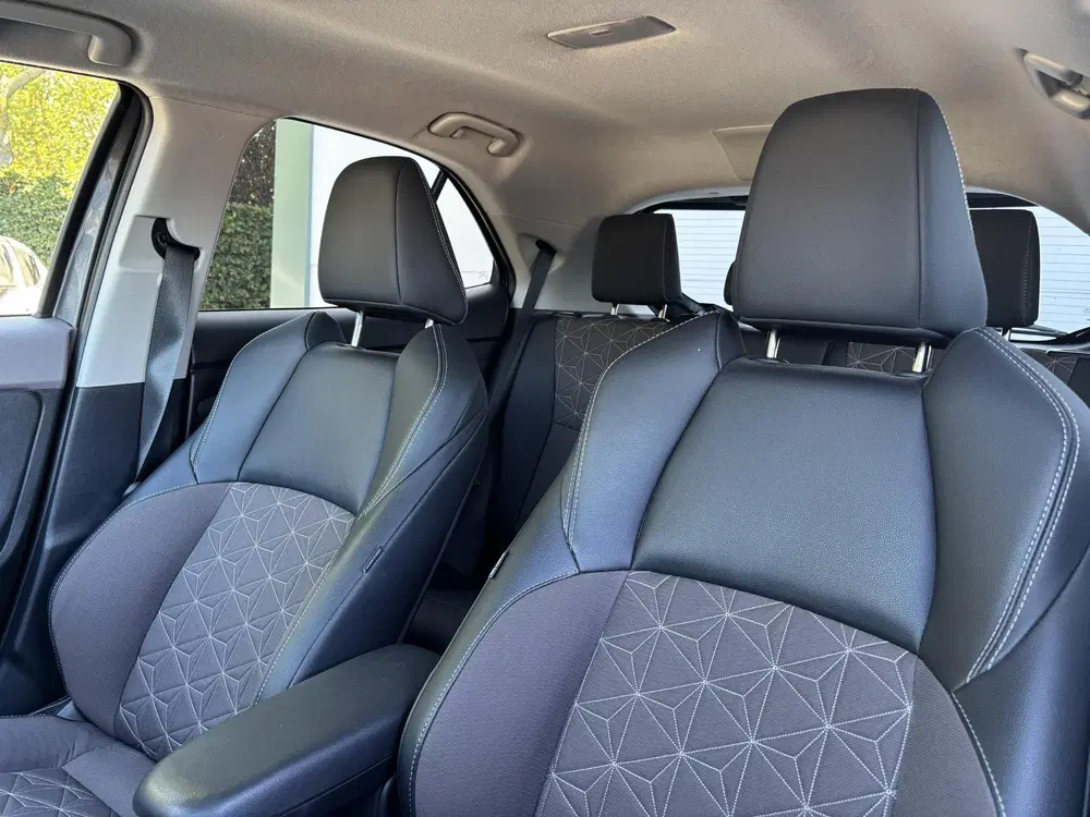 Toyota Yaris Cross 1.5 Hybrid 130 Executive l Apple Carplay uit 2024, foto 7