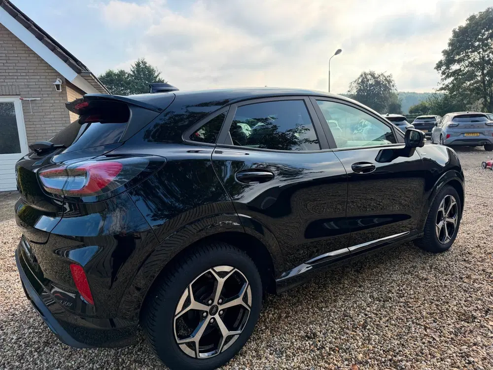 Ford Puma 1.0 EcoBoost Hybrid ST-Line X 155PK Automa uit 2025, foto 2