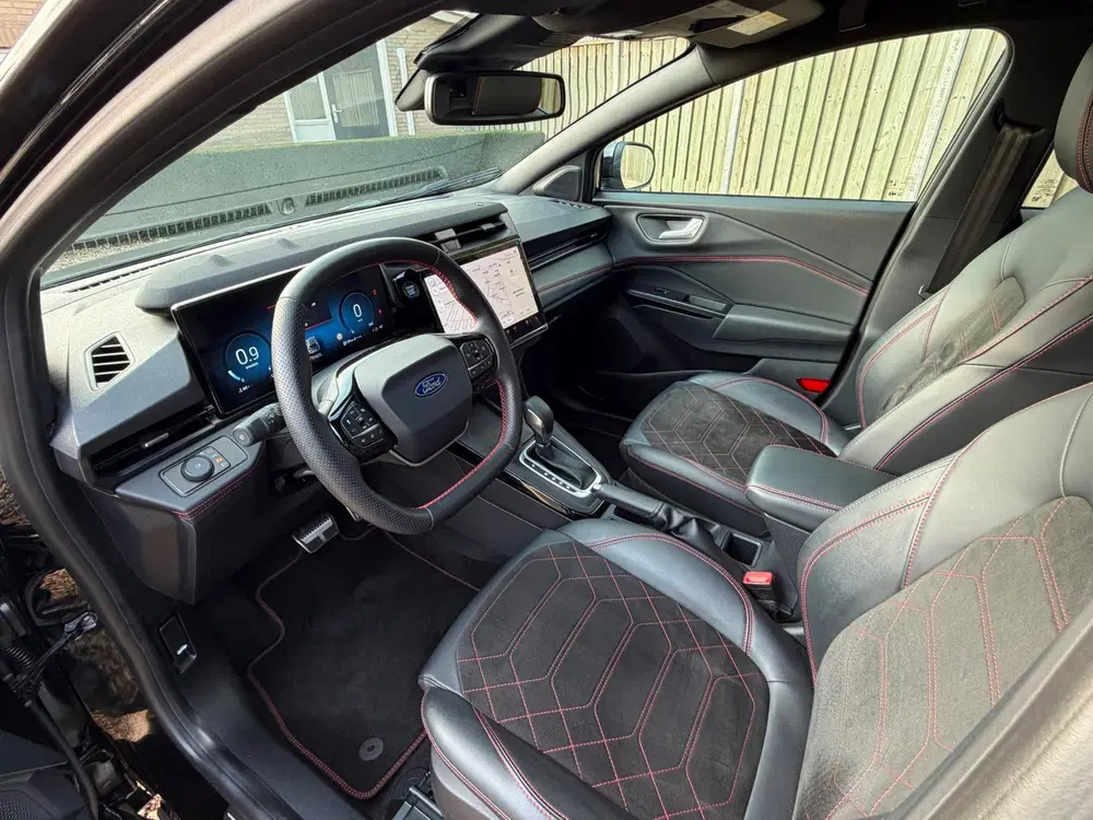 Ford Puma 1.0 EcoBoost Hybrid ST-Line X 155PK Automa uit 2025, foto 5
