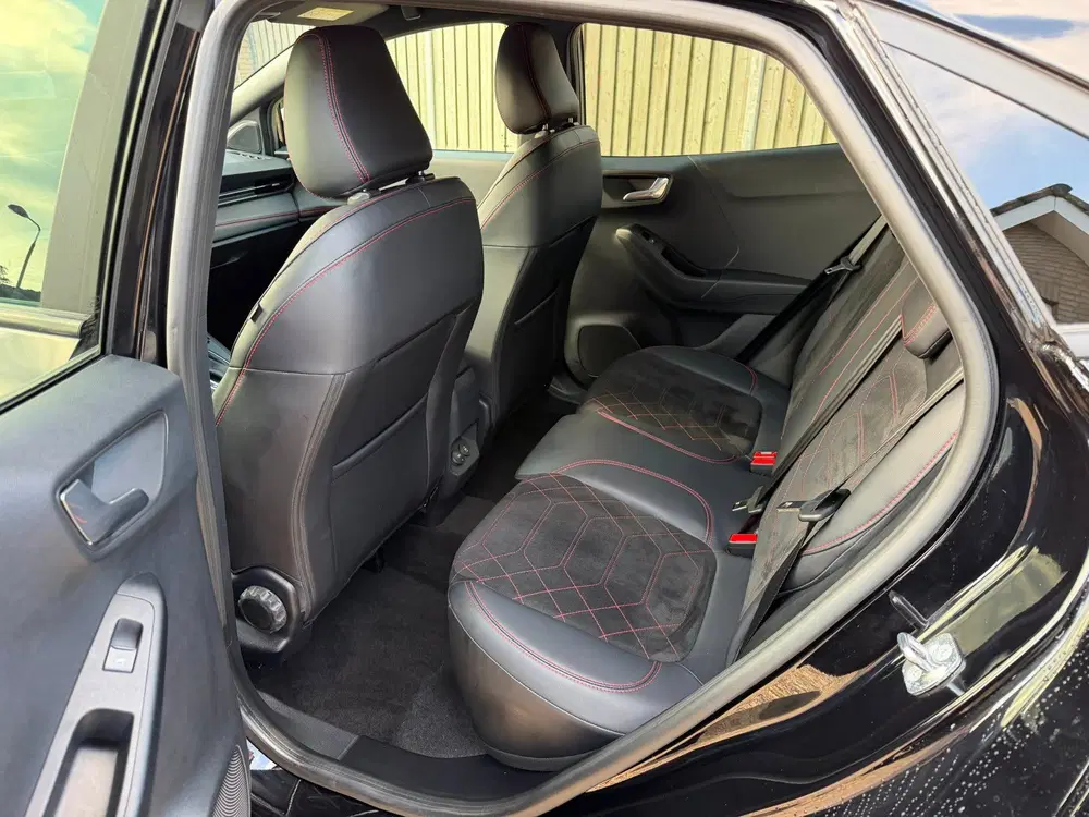 Ford Puma 1.0 EcoBoost Hybrid ST-Line X 155PK Automa uit 2025, foto 7