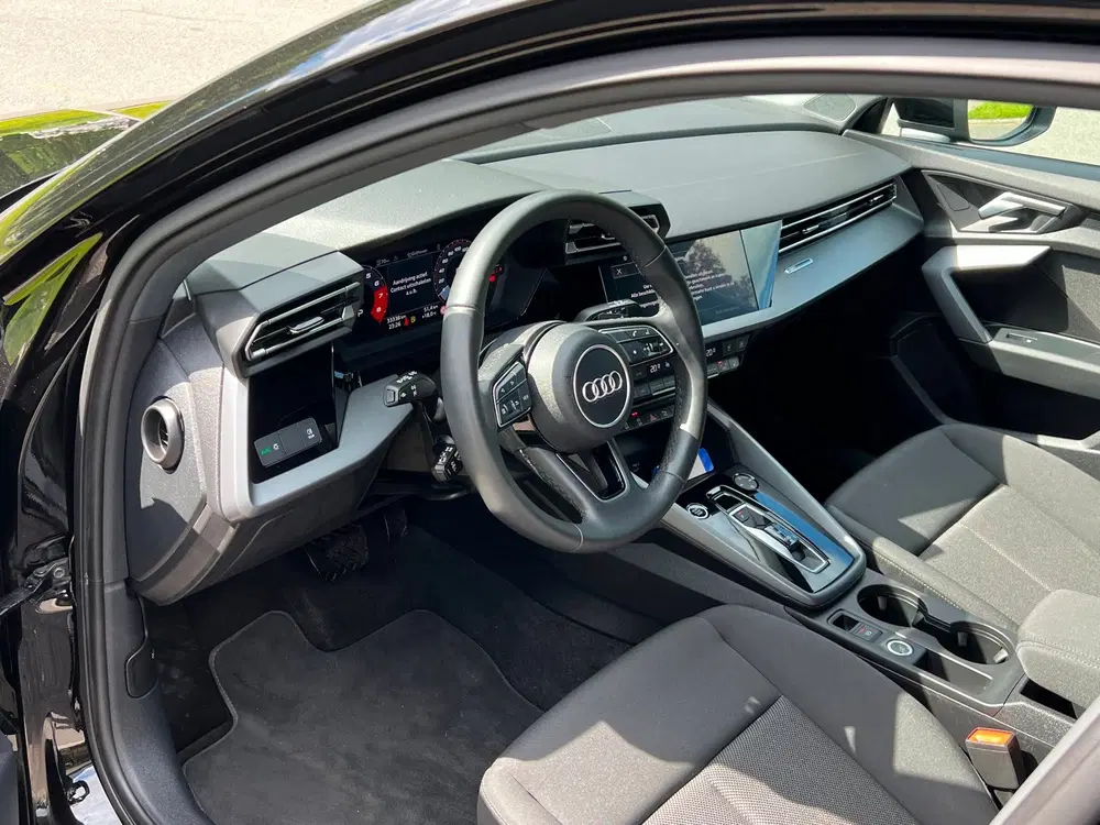 Audi A3 35 7-S Tronic TFSI Navi Carplayy uit 2024, foto 10