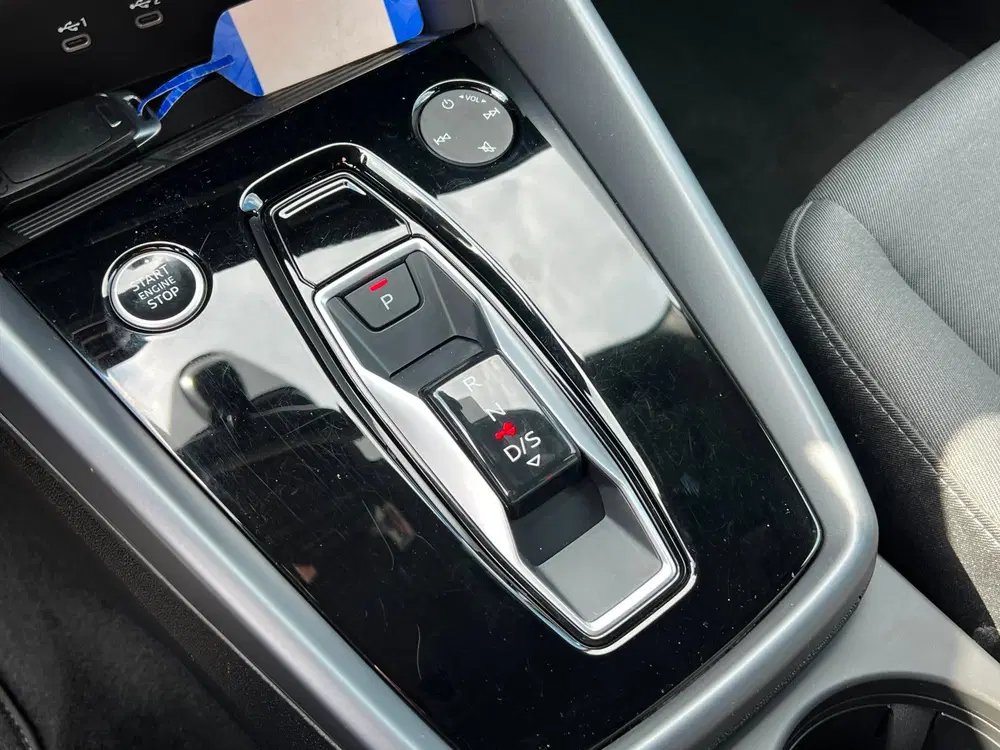 Audi A3 35 7-S Tronic TFSI Navi Carplayy uit 2024, foto 14