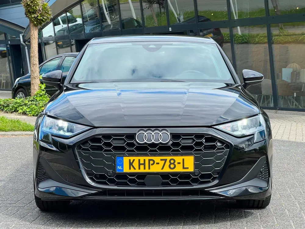 Audi A3 35 7-S Tronic TFSI Navi Carplayy uit 2024, foto 3