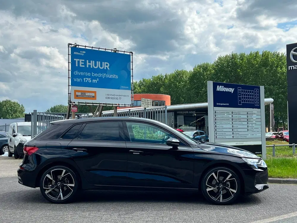 Audi A3 35 7-S Tronic TFSI Navi Carplayy uit 2024, foto 6