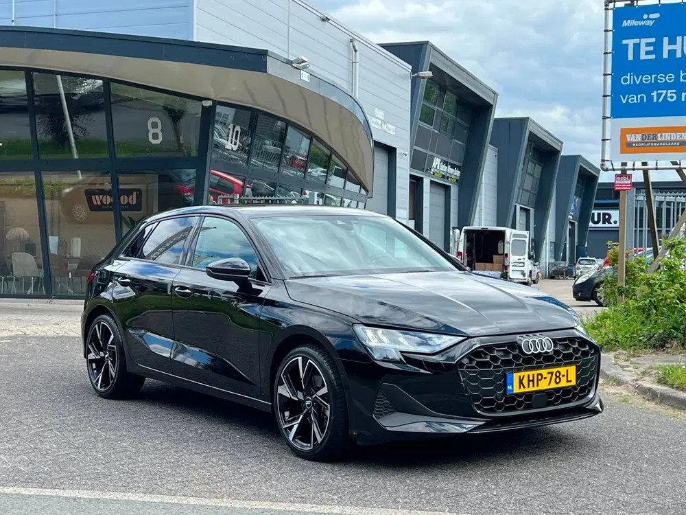 Audi A3 35 7-S Tronic TFSI Navi Carplayy uit 2024, foto 8
