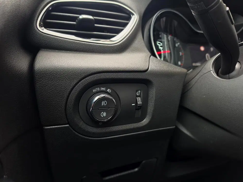 Opel Grandland 1.2 Turbo uit 2021, foto 13