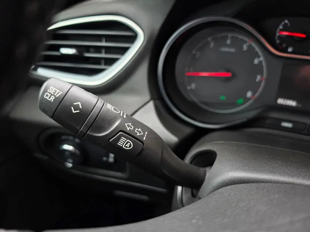 Opel Grandland 1.2 Turbo uit 2021, foto 14