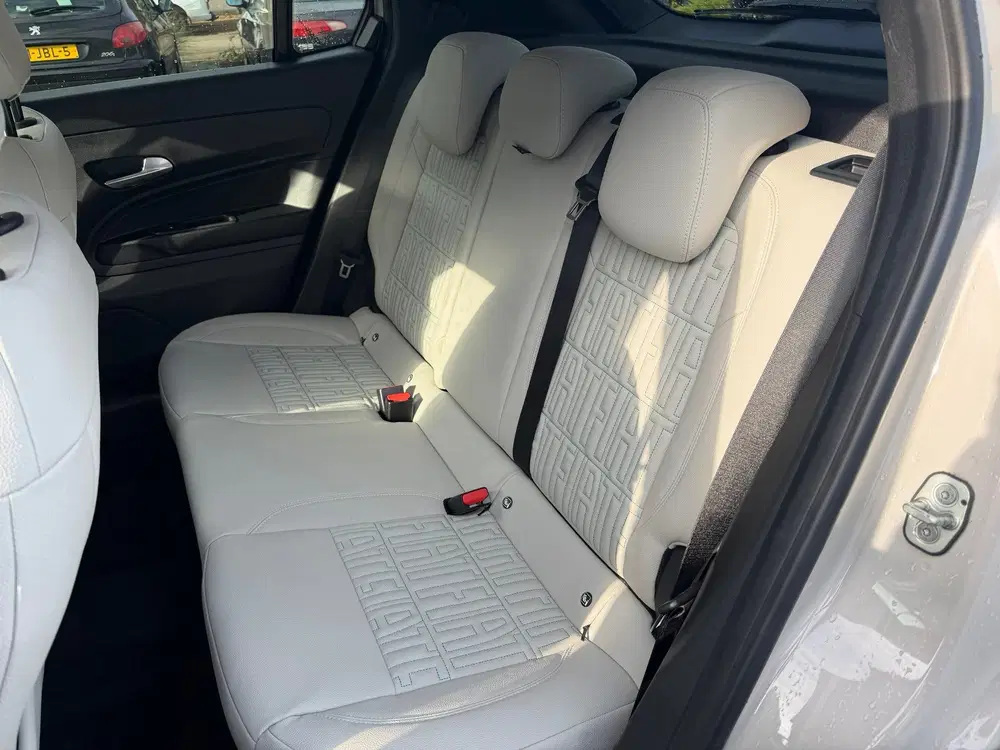 Fiat 600 1.2 Hybrid La Prima Automaat (BOVAG uit 2025, foto 11