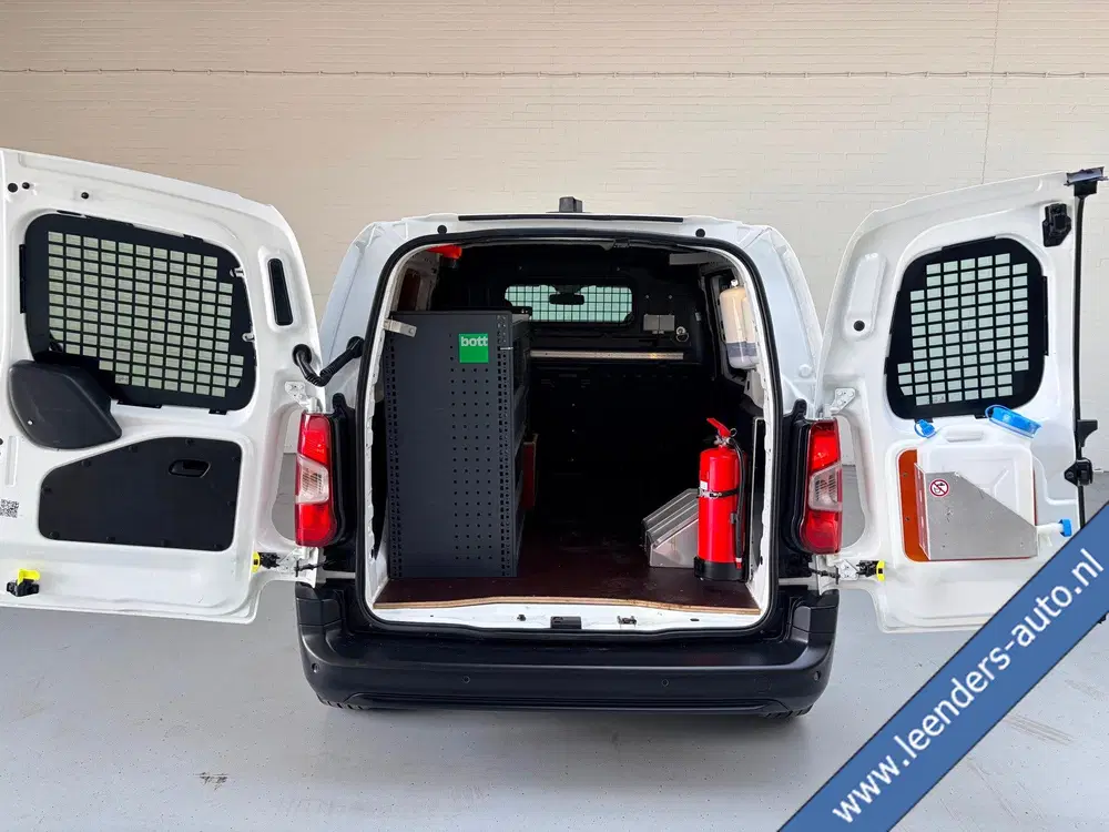 Citroën Berlingo Citroen Berlingo Servicewagen automaat 1.5 uit 2020, foto 2