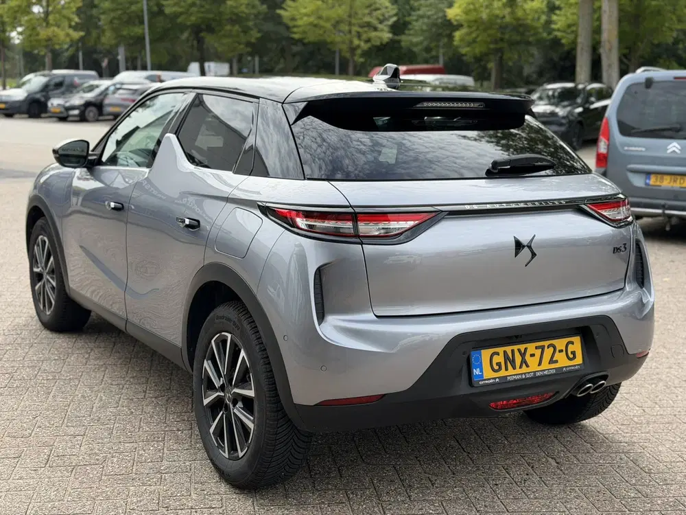 DS Automobiles DS 3 DS DS 3 Hybride 136pk Performance Line Aut uit 2024, foto 7