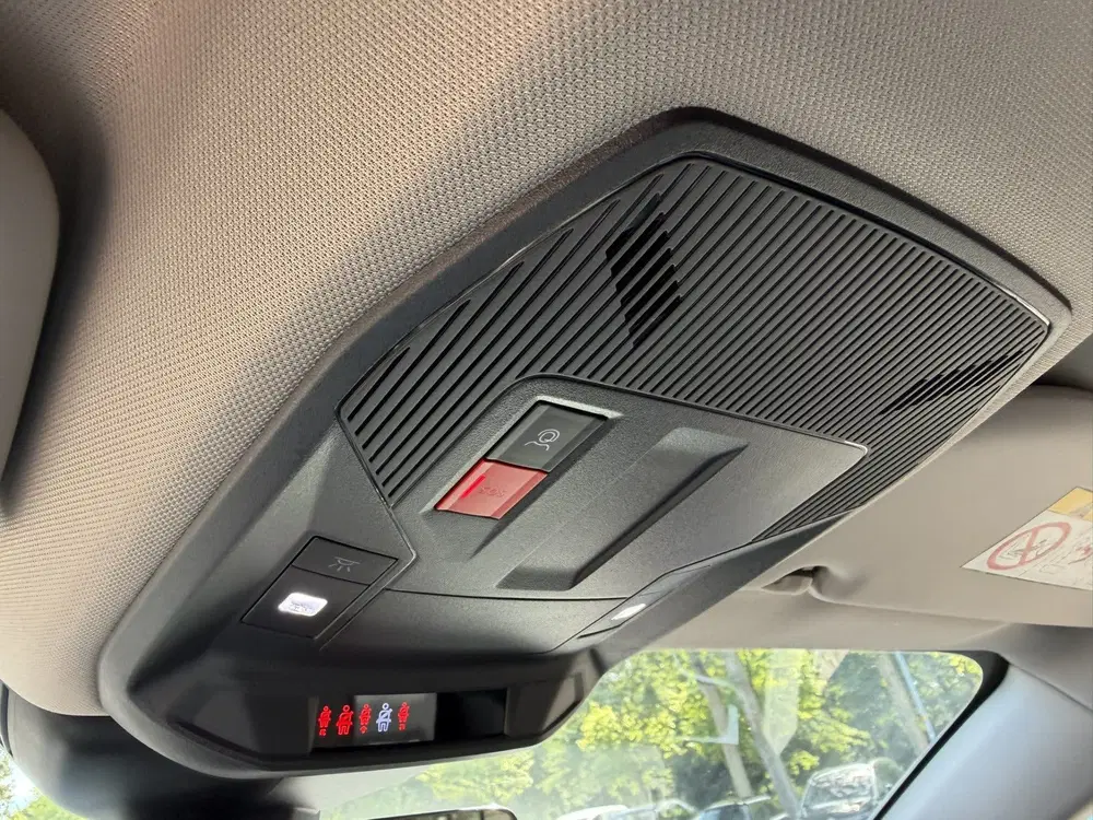 Citroën C5 X 1.6 Plug-in Hybrid 225 Shine (bj 2023) uit 2023, foto 12