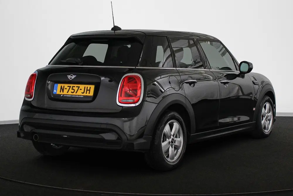 Mini One 1.5 One Essential Groot Navi LED Koplampen uit 2021, foto 3