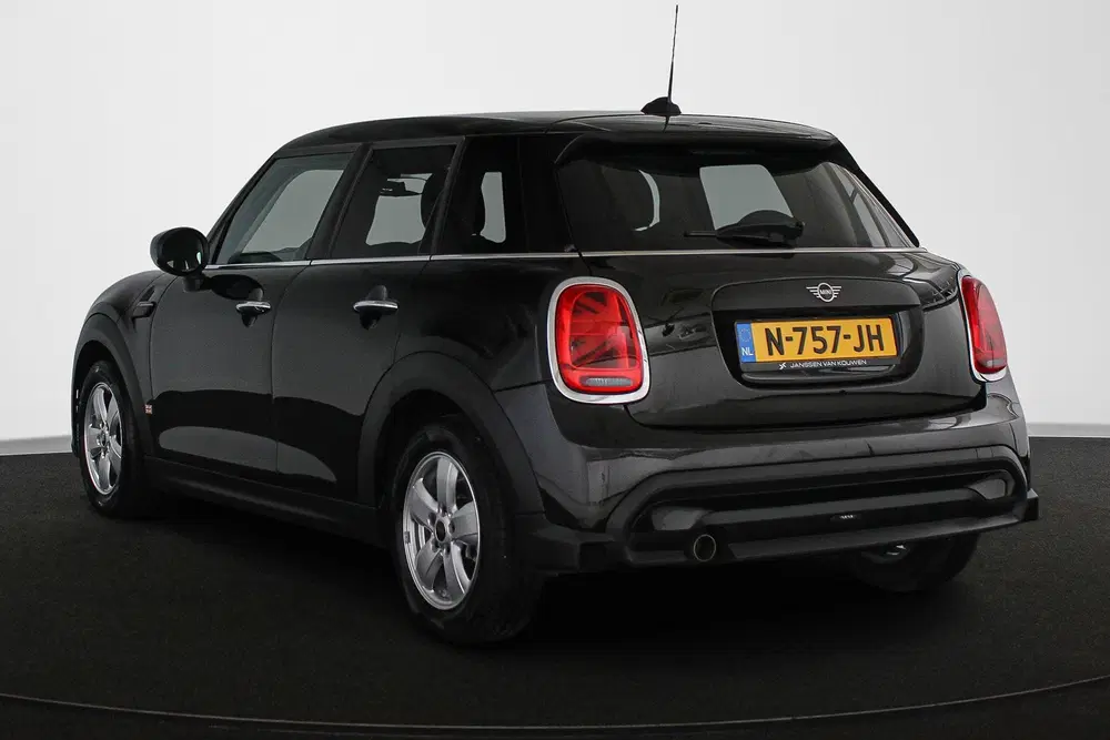 Mini One 1.5 One Essential Groot Navi LED Koplampen uit 2021, foto 4
