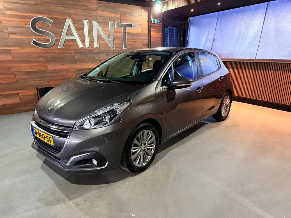 Peugeot 208 uit 2019, foto 5