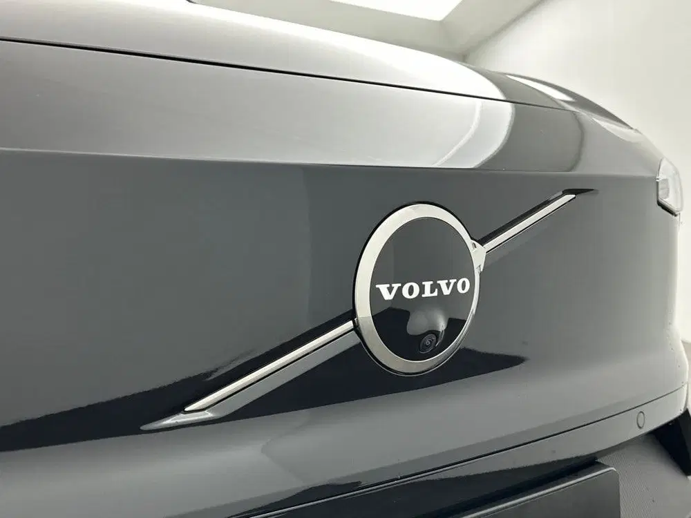Volvo EX30 P5 long Range Ultra Europa uit 2026, foto 10