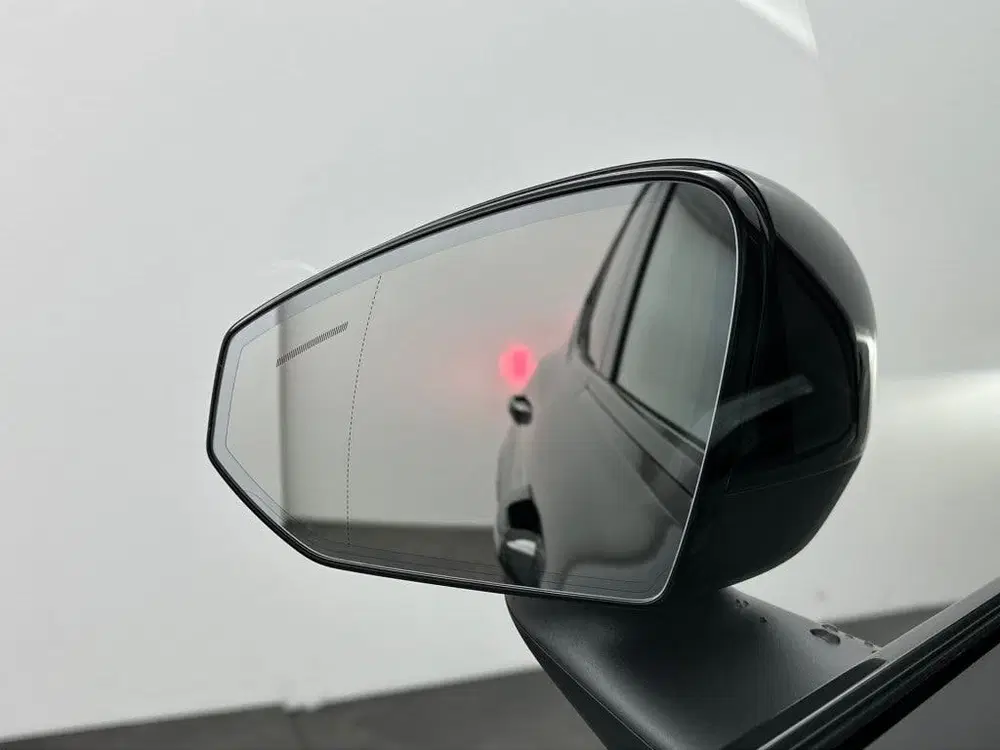 Volvo EX30 P5 long Range Ultra Europa uit 2026, foto 12