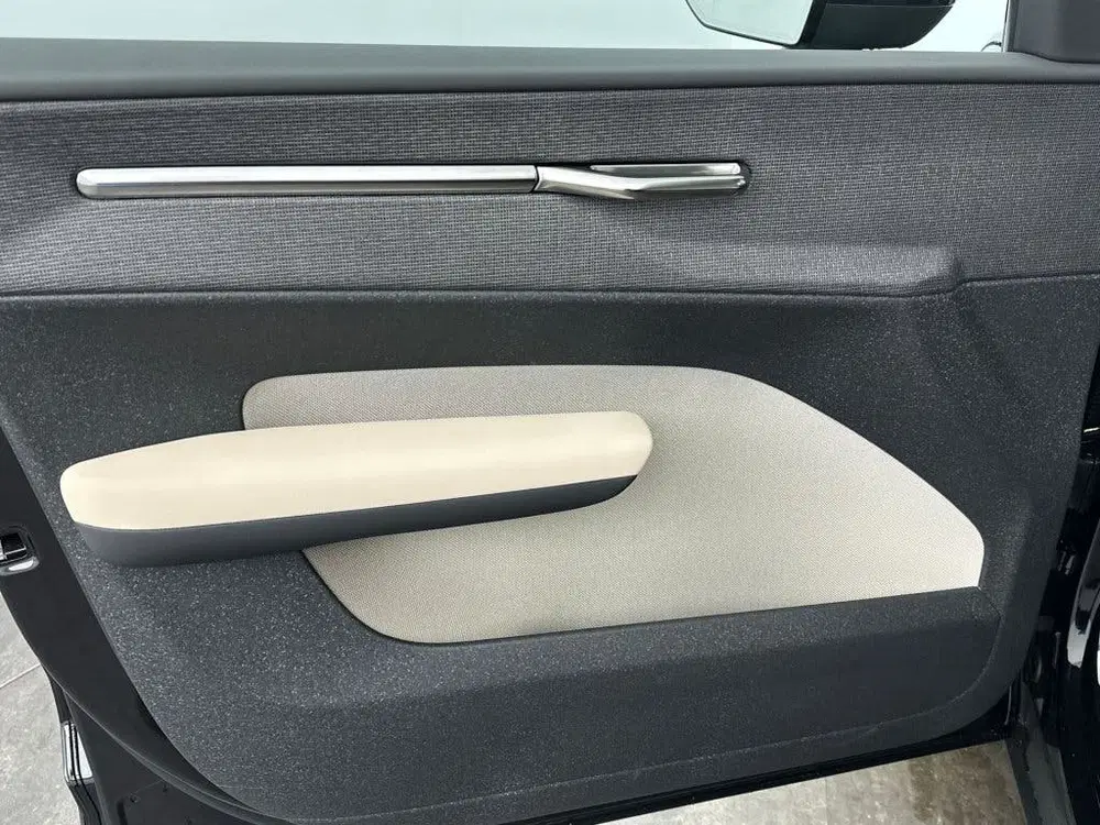 Volvo EX30 P5 long Range Ultra Europa uit 2026, foto 14