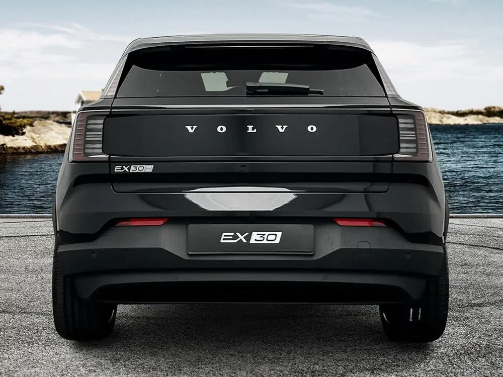 Volvo EX30 P5 long Range Ultra Europa uit 2026, foto 6