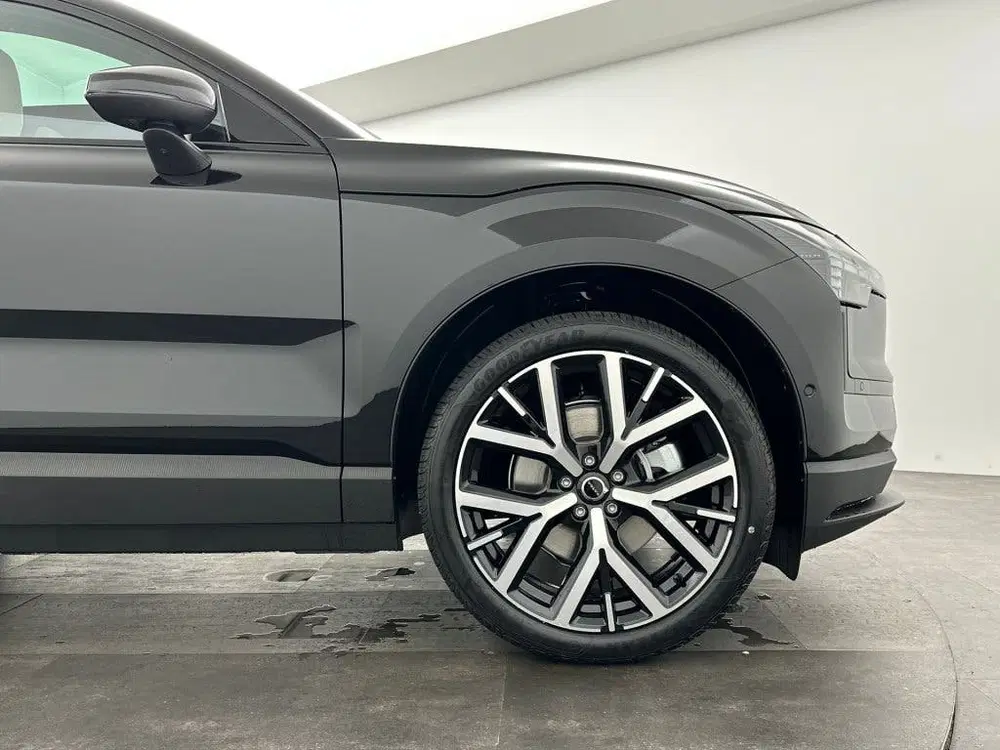 Volvo EX30 P5 long Range Ultra Europa uit 2026, foto 9
