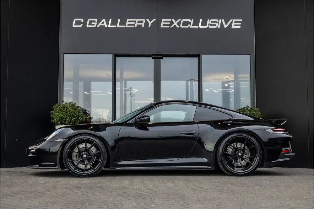 Porsche 911 4.0 GT3 Touring uit 2023, foto 4