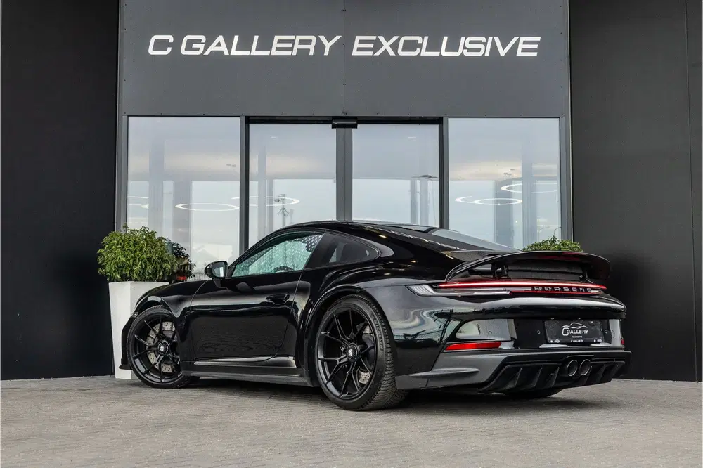 Porsche 911 4.0 GT3 Touring uit 2023, foto 5