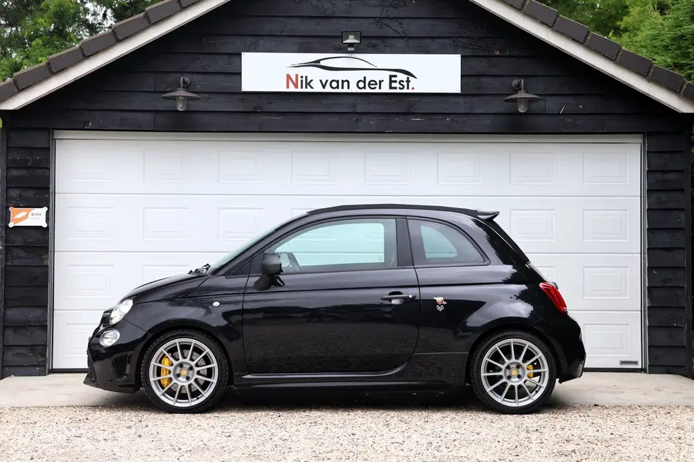 Abarth 595C 1.4 T-Jet Abarth Competizione-Xenon-Sabelt uit 2021, foto 5