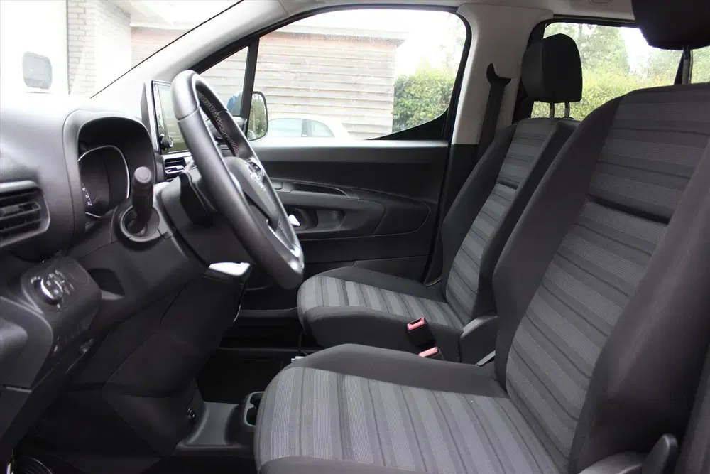 Opel Combo Life 1.2 TCe Edition One uit 2020, foto 4