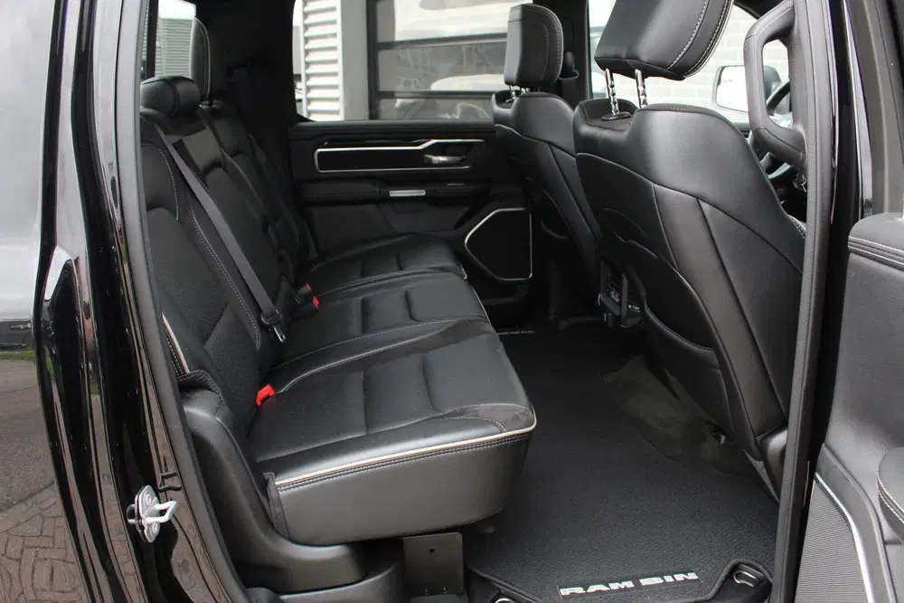 Dodge RAM 5.7 V8 4x4 Crew Cab Laramie uit 2022, foto 11