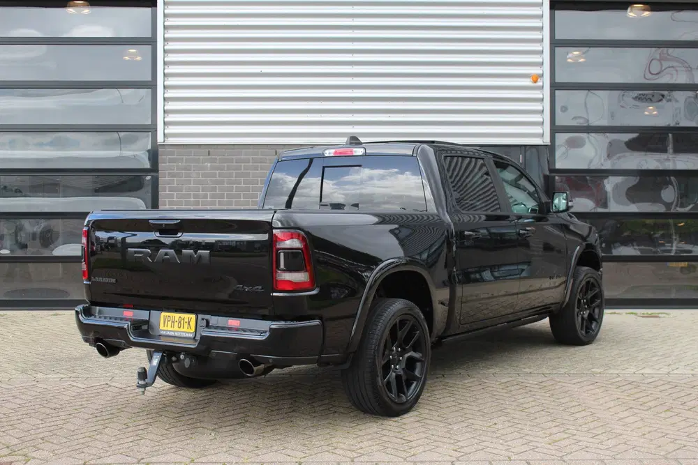 Dodge RAM 5.7 V8 4x4 Crew Cab Laramie uit 2022, foto 3