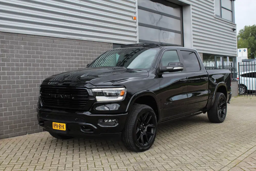 Dodge RAM 5.7 V8 4x4 Crew Cab Laramie uit 2022, foto 4