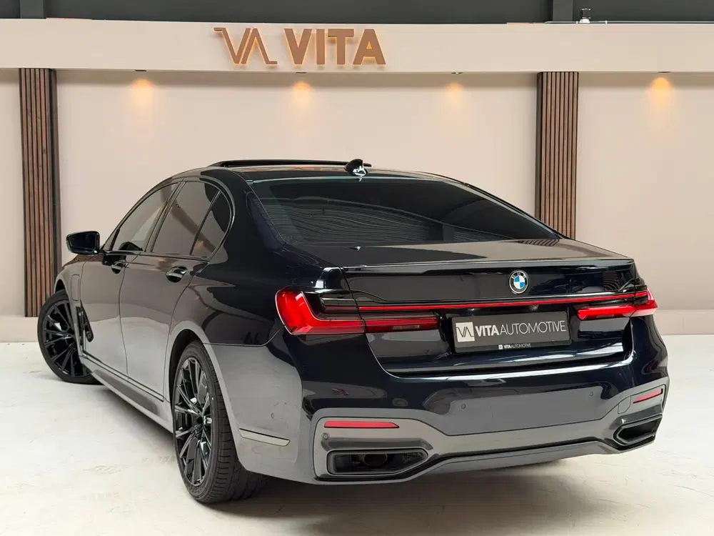 BMW 7-serie 7 Serie 745e High Executive CarbonCore uit 2020, foto 3