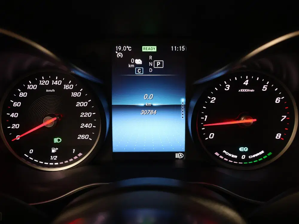 Mercedes-Benz GLC 300e 4MATIC Business Solution AMG uit 2020, foto 12