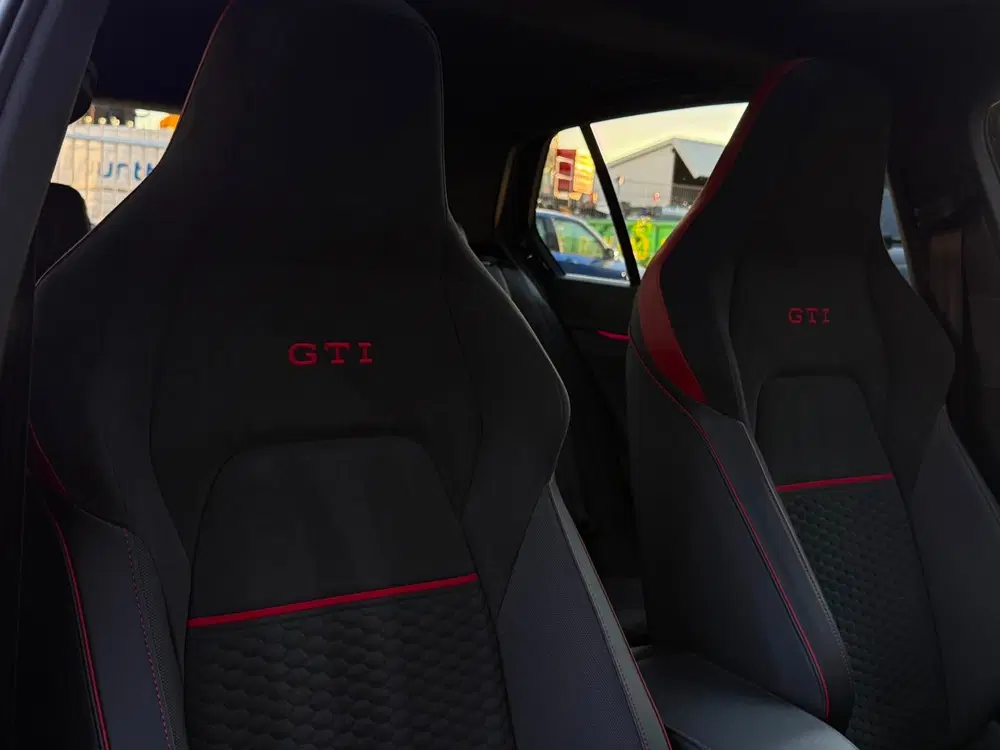 Volkswagen Golf 2.0 TSI GTI Clubsport uit 2022, foto 14
