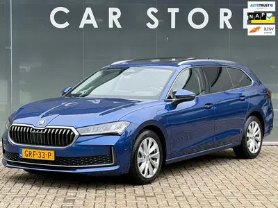 Skoda Superb 1.5 TSI PHEV BNS Head-up display uit 2024