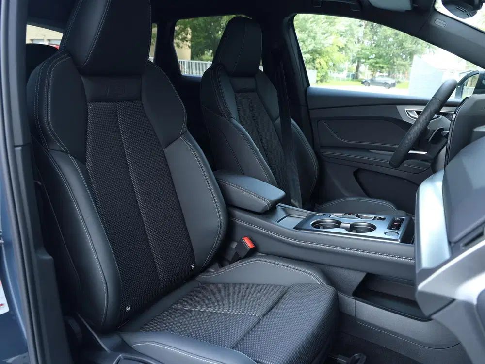 Audi Q4 e-tron S edition 82 kWh 286 PK uit 2026, foto 6