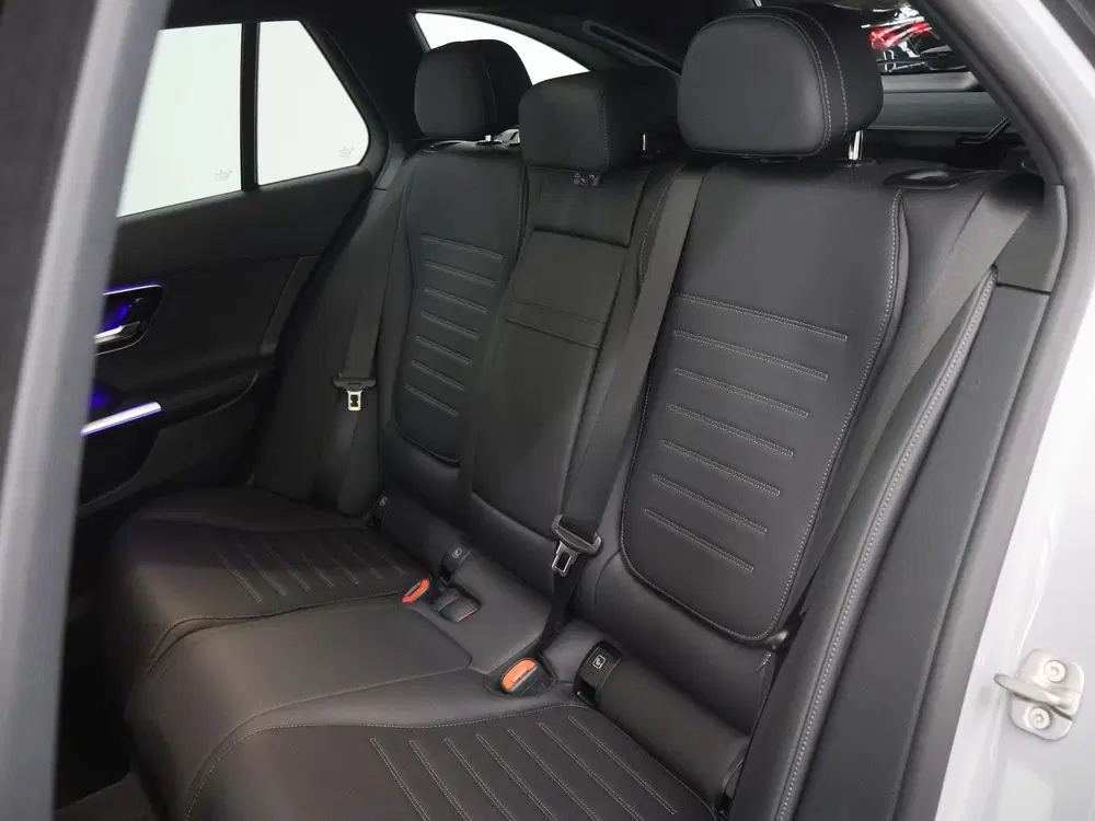 Mercedes-Benz C-Klasse Estate 140 Years Edition 300 e 140 Yea uit 2026, foto 11