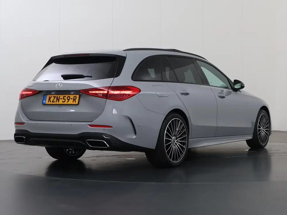 Mercedes-Benz C-Klasse Estate 140 Years Edition 300 e 140 Yea uit 2026, foto 2