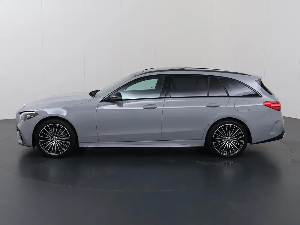 Mercedes-Benz C-Klasse Estate 140 Years Edition 300 e 140 Yea uit 2026, foto 5