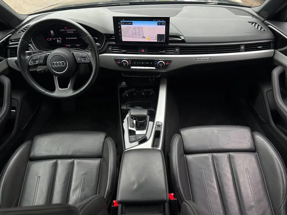 Audi A4 45 TFSI quattro S-LINE PANO-DAK NL-AUTO uit 2021, foto 13