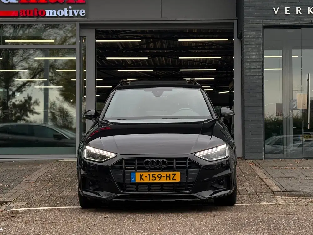 Audi A4 45 TFSI quattro S-LINE PANO-DAK NL-AUTO uit 2021, foto 2