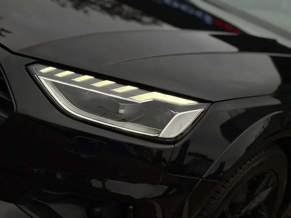 Audi A4 45 TFSI quattro S-LINE PANO-DAK NL-AUTO uit 2021, foto 4