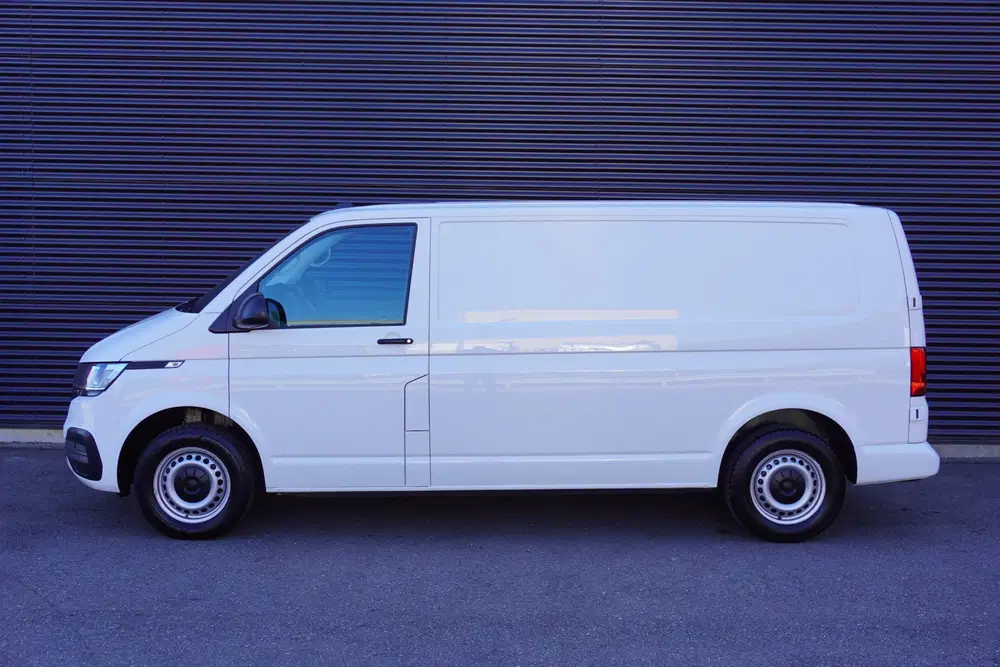 Volkswagen Transporter 150pk Automaat L2H1 Navigatie Camera uit 2023, foto 5