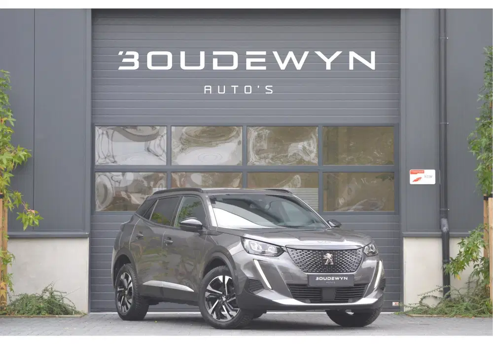 Peugeot 2008 1.2 PureTech 130 Allure Camera uit 2023
