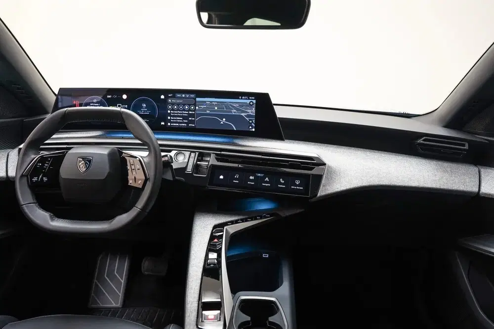 Peugeot 3008 Allure 73 kWh [ Navi Apple uit 2025, foto 4