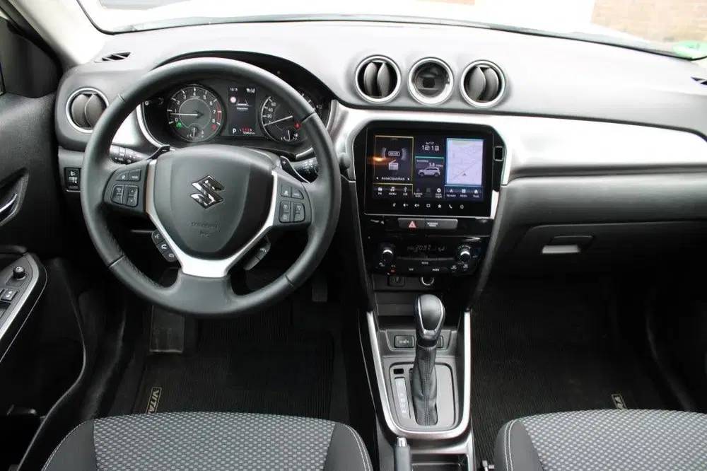Suzuki Vitara 1.5 Hybrid Select Automaat uit 2025, foto 2