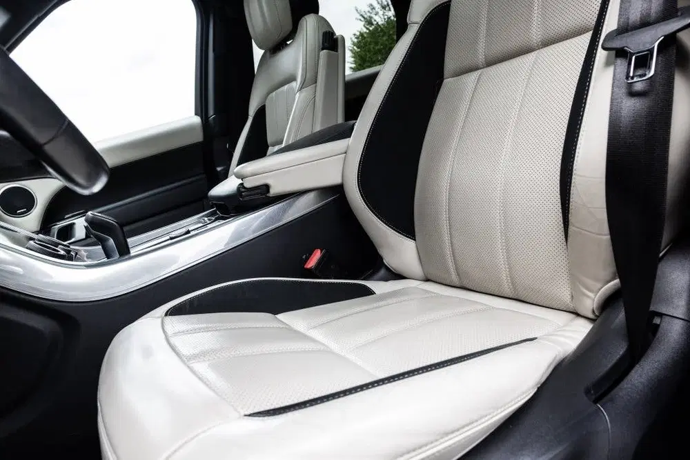 Land Rover Range Rover Sport P400e HSE uit 2022, foto 4