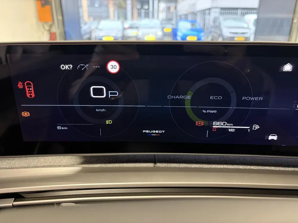 Peugeot 5008 1.2 Hybrid 145 Allure 7p Nieuw Direct uit uit 2026, foto 10