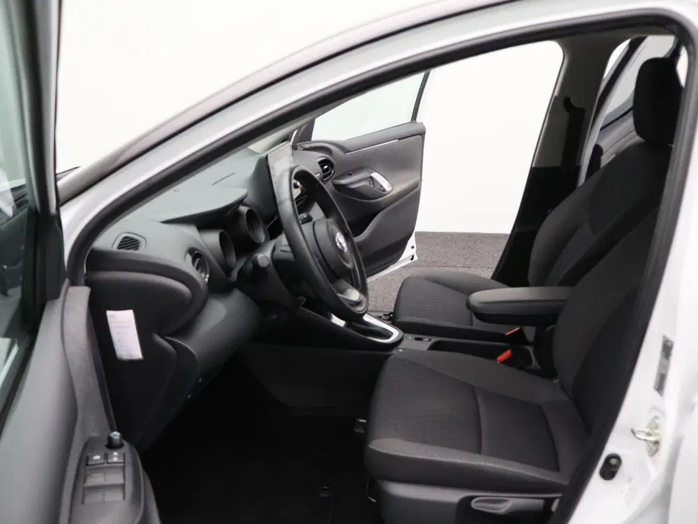 Toyota Yaris 1.5 Hybrid Dynamic uit 2020, foto 12
